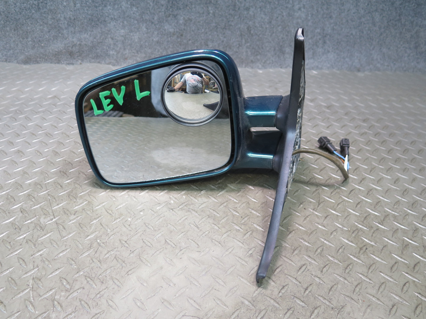 99-03 VW Eurovan T4 Front Left Door Exterior Side View Heated Power Mirror OEM