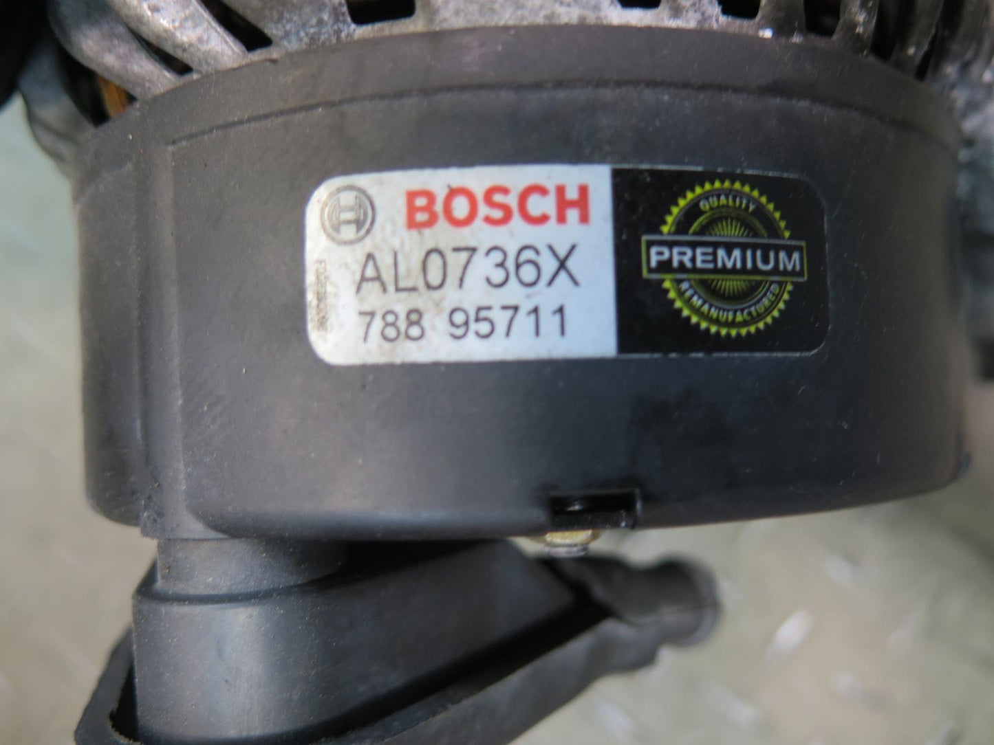 96-99 BMW E36/7 Z3 1.9L M44 Alternator Generator AL0736X Bosch