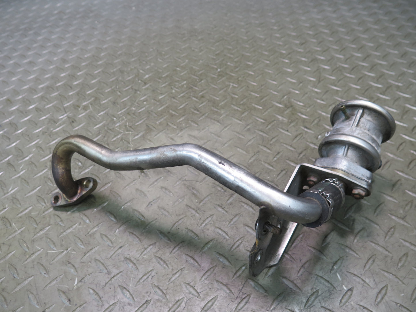 96-99 BMW E36/7 Z3 1.9L M44 Engine Tlev Air Intake Tube Shut-off Valve OEM