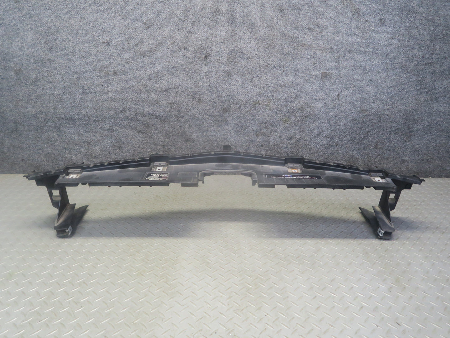 2012-2016 Mercedes R172 SLK Front Upper Radiator Support Mount Bracket