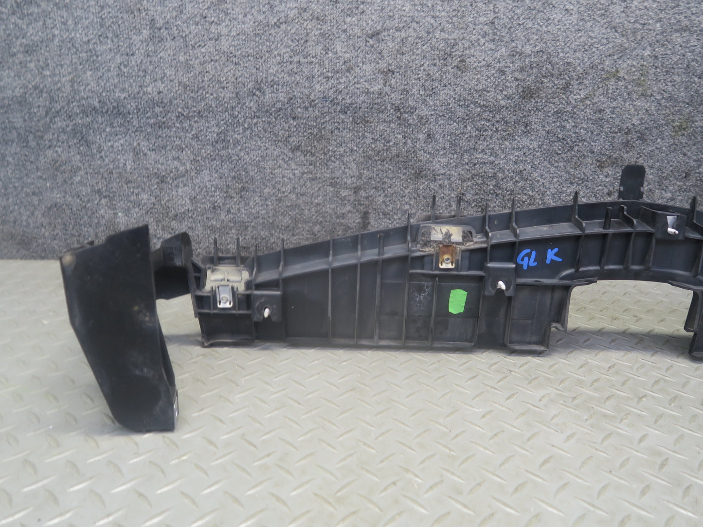 2012-2016 Mercedes R172 SLK Front Upper Radiator Support Mount Bracket