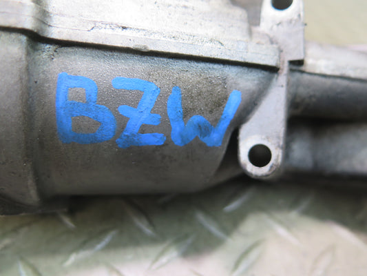 96-99 BMW E36/7 Z3 1.9L M44 Engine Motor Oil Filter Housing Assembly 1743241 OEM