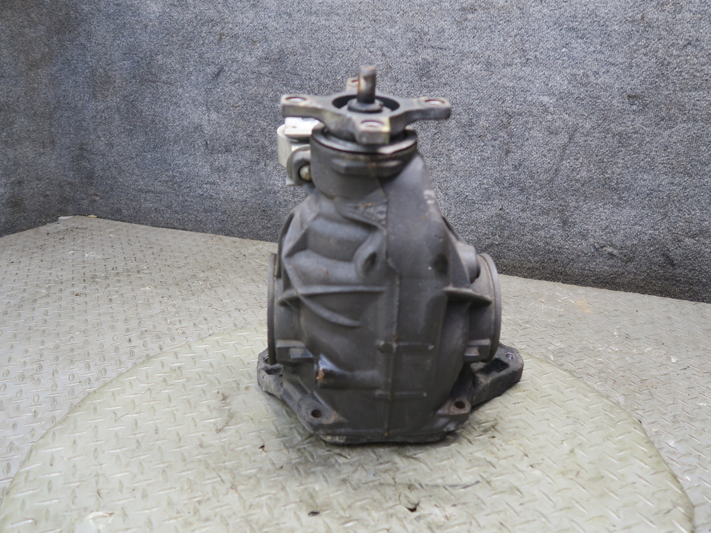13-16 Mercedes R231 SL550 RWD Rear Differential Carrier 2.65 Ratio OEM