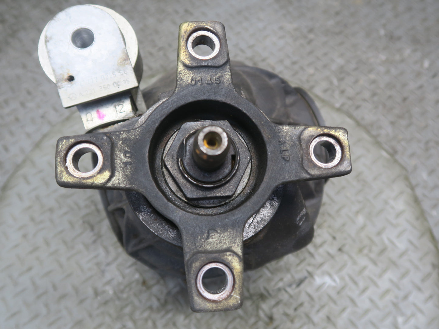 13-16 Mercedes R231 SL550 RWD Rear Differential Carrier 2.65 Ratio OEM