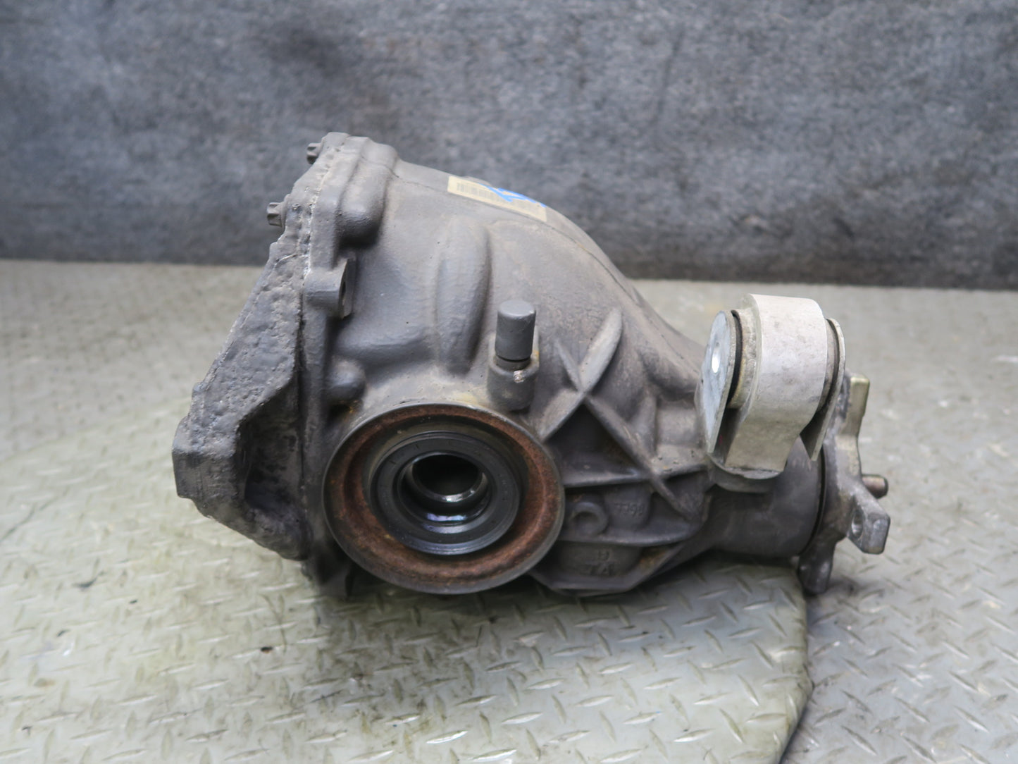 13-16 Mercedes R231 SL550 RWD Rear Differential Carrier 2.65 Ratio OEM