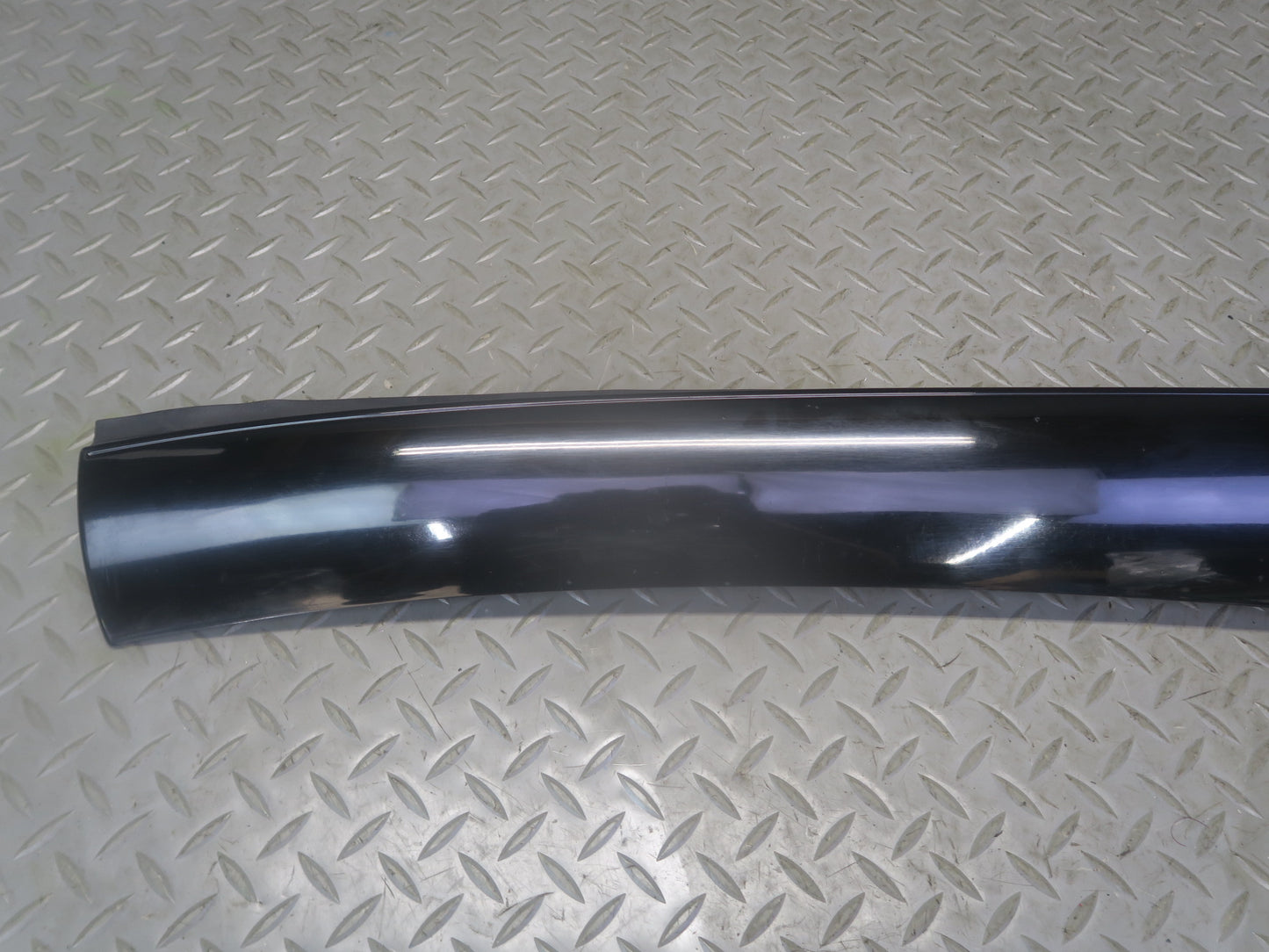 2012-2016 Mercedes R172 SLK Front Right Side Windshield A Pillar Molding Trim