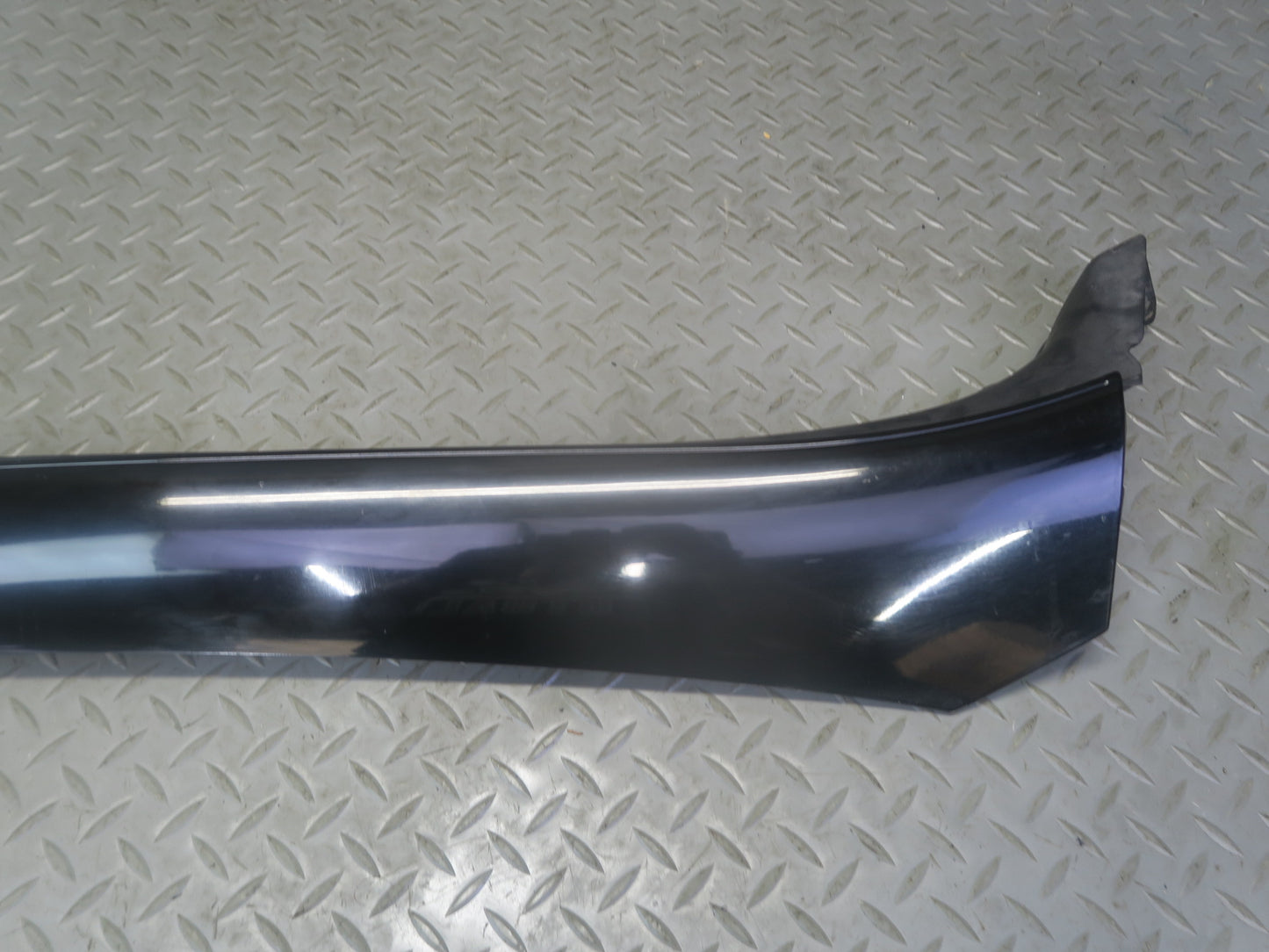 2012-2016 Mercedes R172 SLK Front Right Side Windshield A Pillar Molding Trim