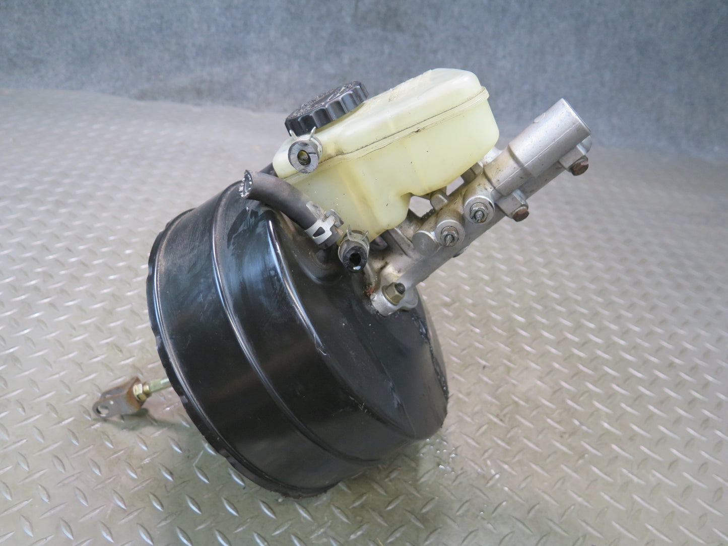 98-00 Lexus UZZ30L SC400 Brake Master Cylinder Booster Reservoir 115K Miles OEM