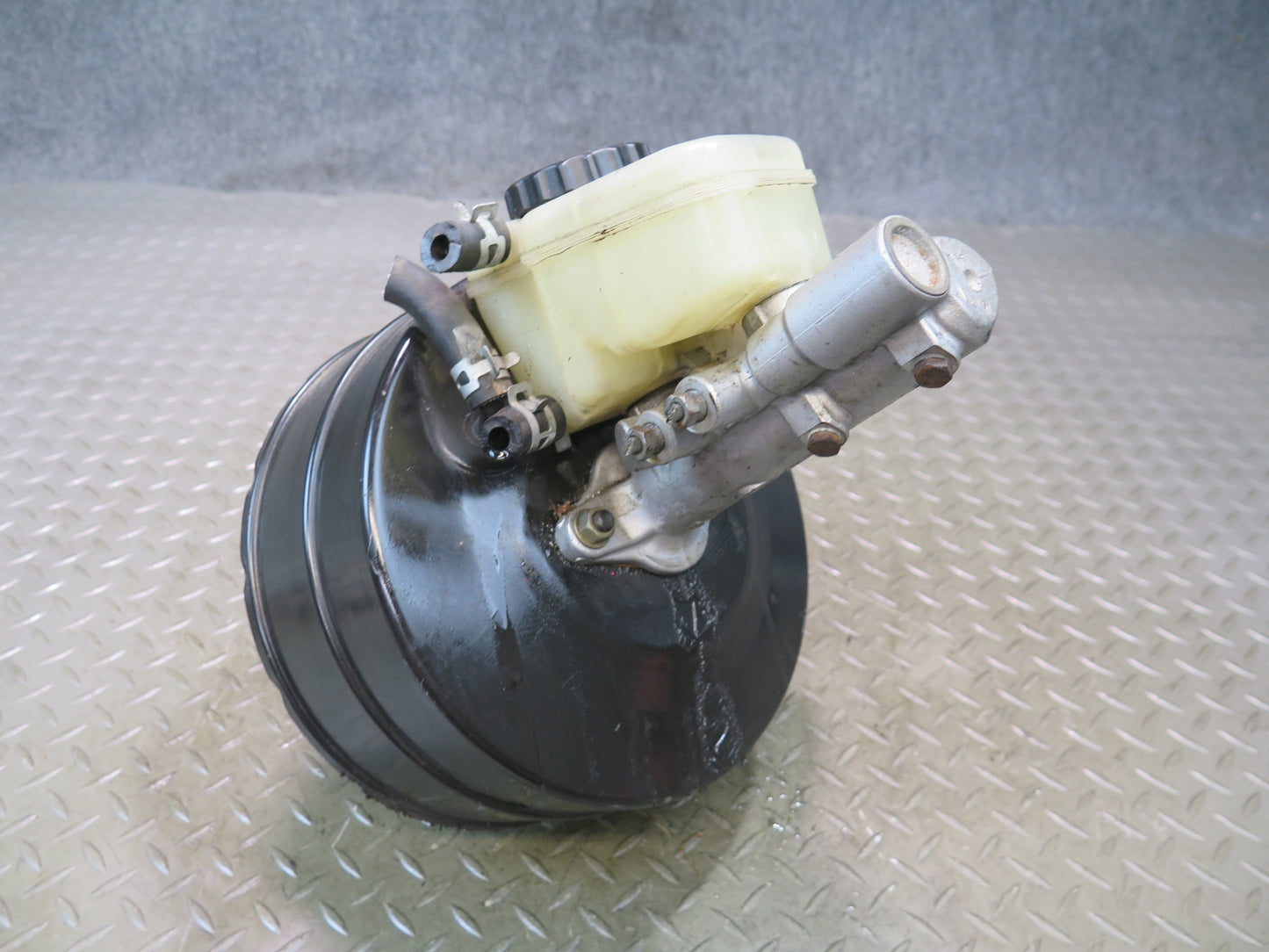 98-00 Lexus UZZ30L SC400 Brake Master Cylinder Booster Reservoir 115K Miles OEM