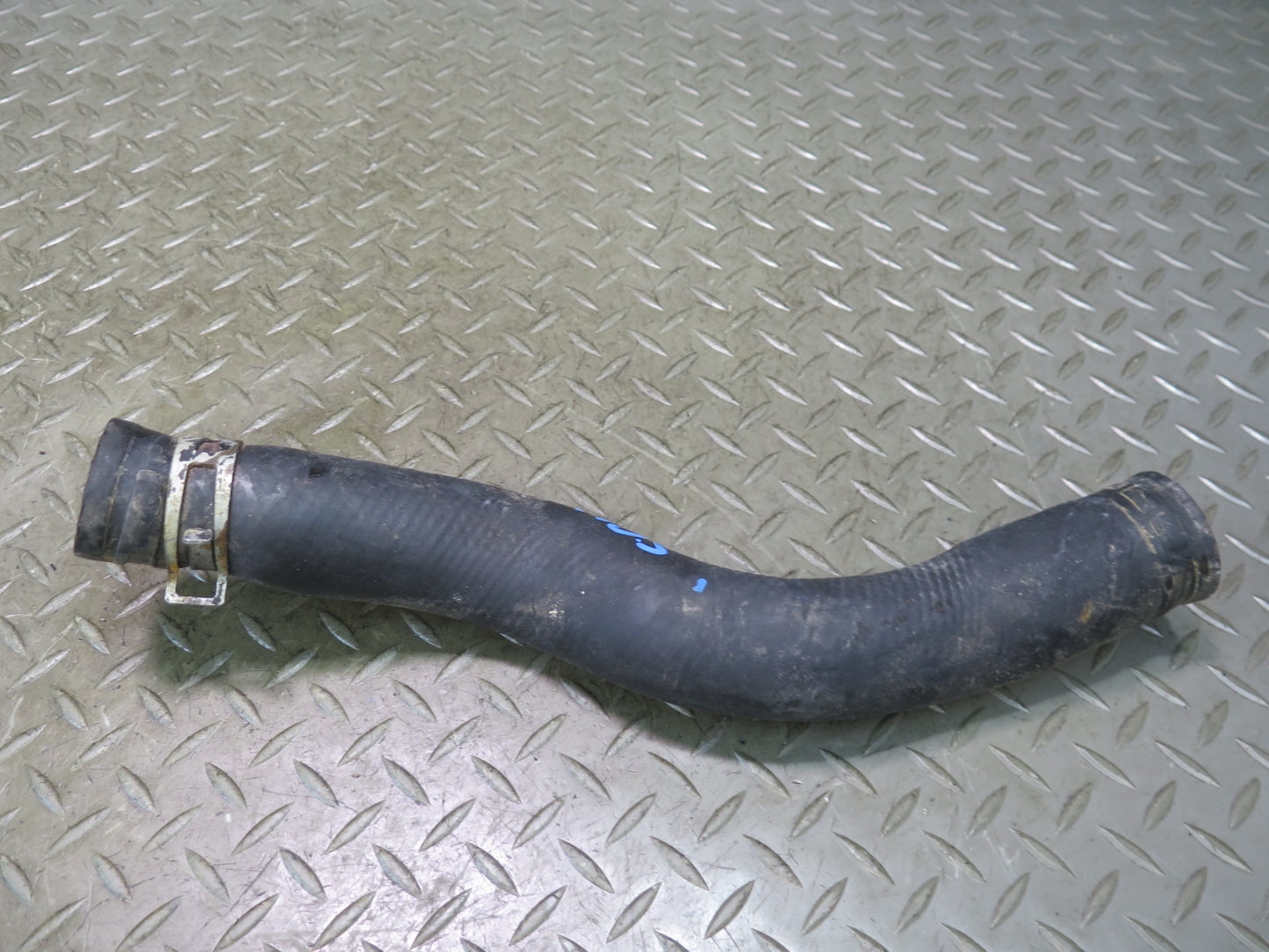 98-00 Lexus UZZ30L SC400 1UZFE Set of 2 Engine Radiator Coolant Hose Pipe OEM