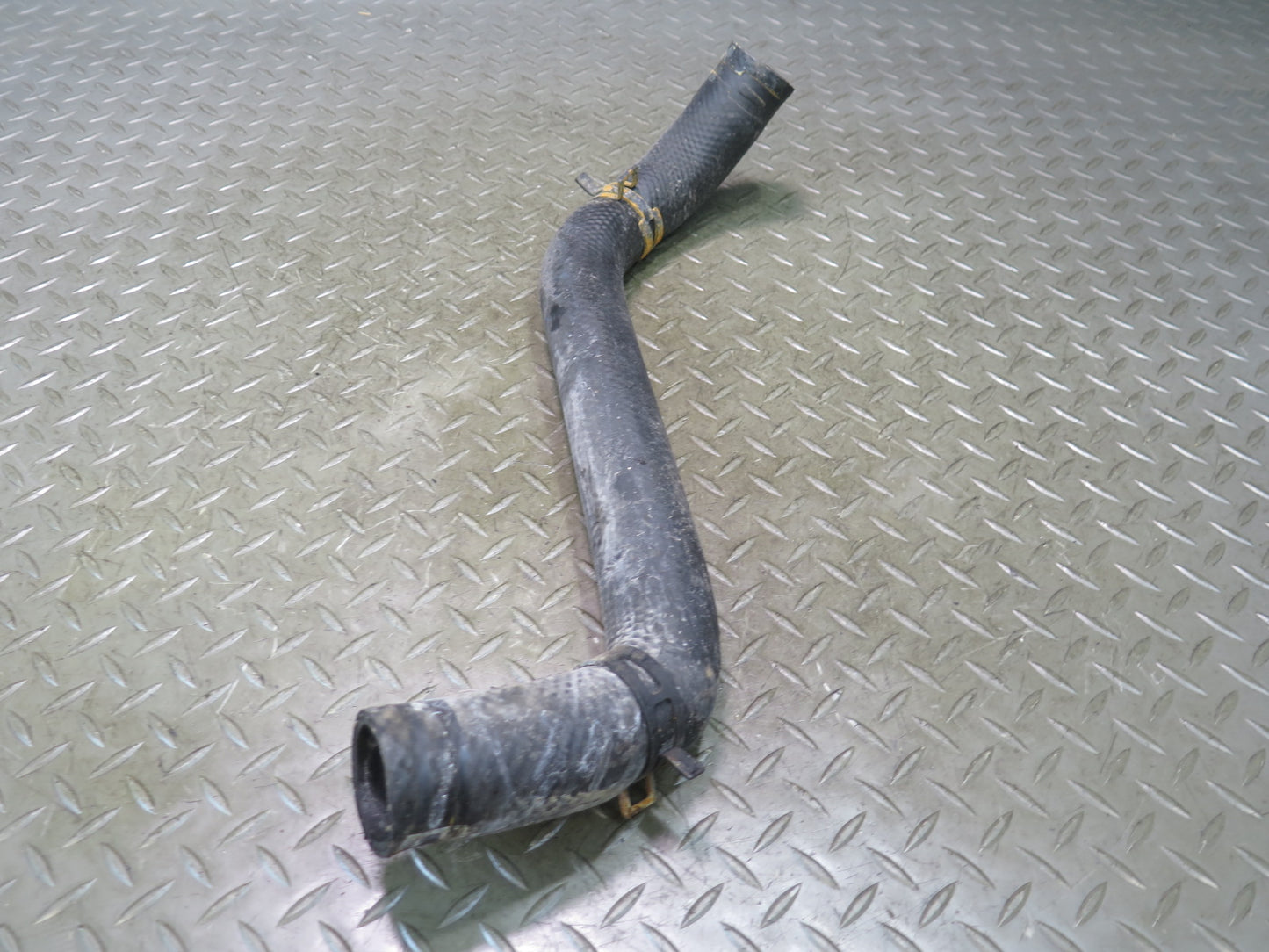 98-00 Lexus UZZ30L SC400 1UZFE Set of 2 Engine Radiator Coolant Hose Pipe OEM