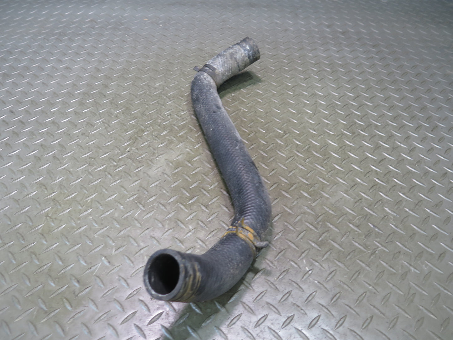 98-00 Lexus UZZ30L SC400 1UZFE Set of 2 Engine Radiator Coolant Hose Pipe OEM