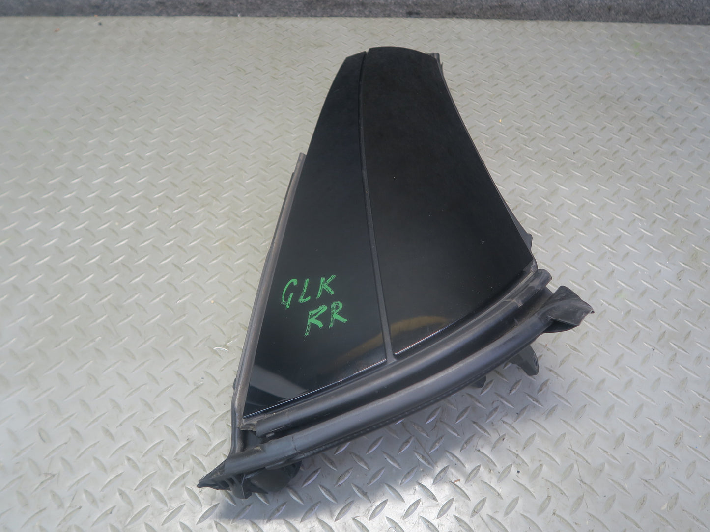 2012-2020 Mercedes R172 SLK SLC Rear Right Side C Pillar Molding Cover Trim