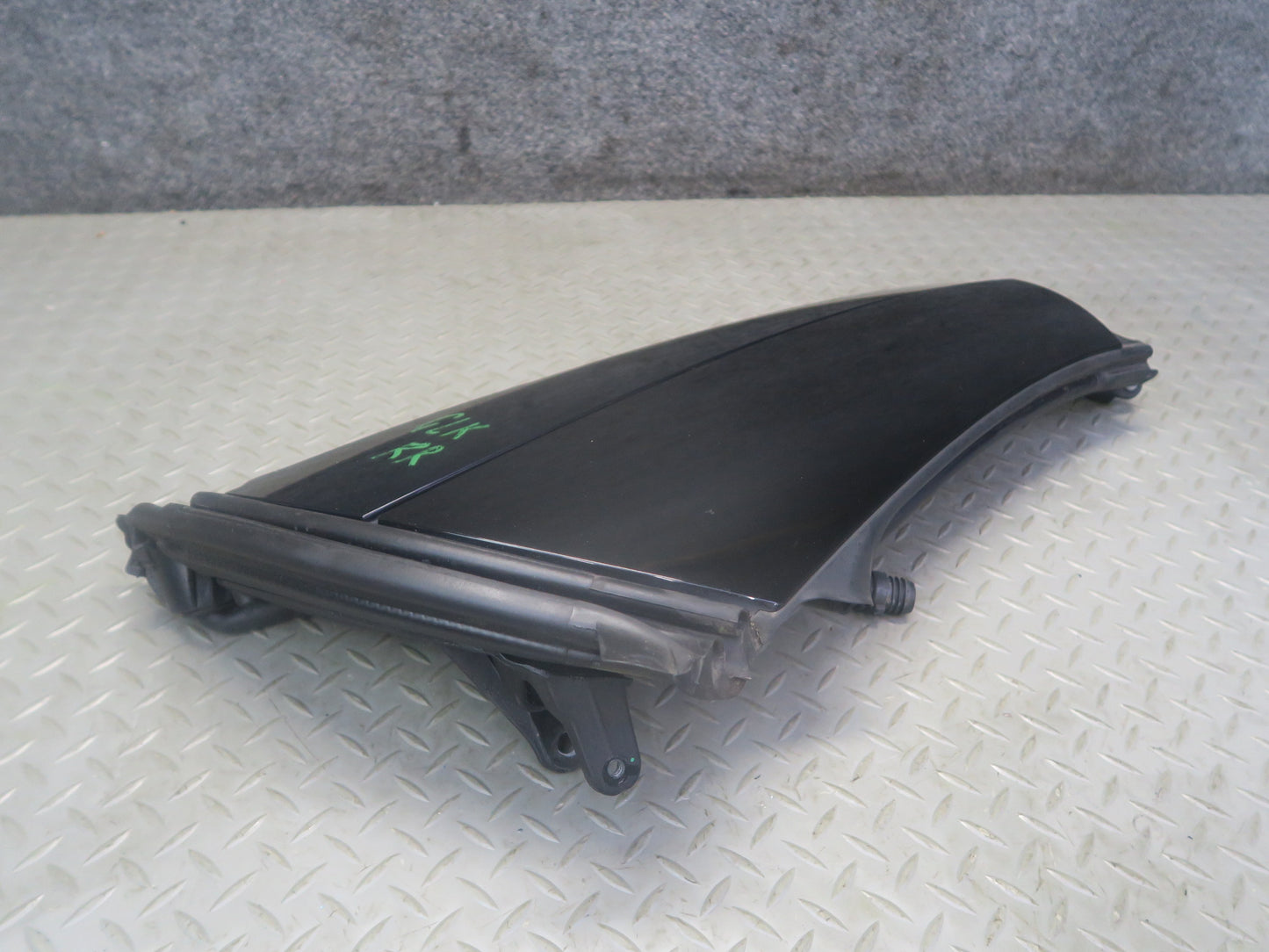 2012-2020 Mercedes R172 SLK SLC Rear Right Side C Pillar Molding Cover Trim