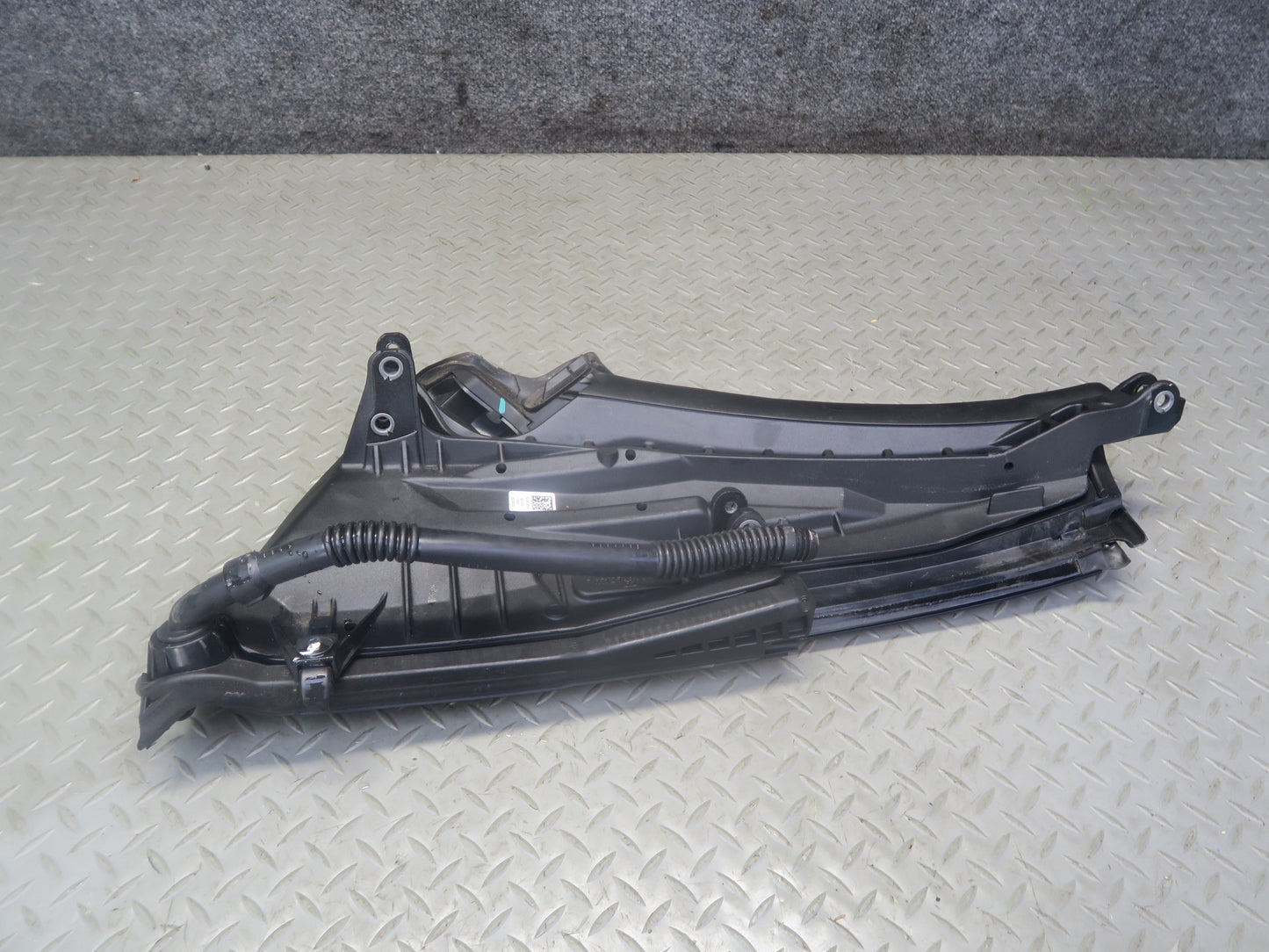 2012-2020 Mercedes R172 SLK SLC Rear Right Side C Pillar Molding Cover Trim