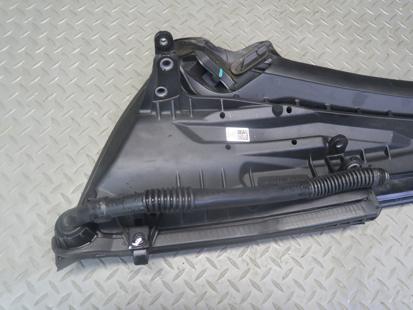 2012-2020 Mercedes R172 SLK SLC Rear Right Side C Pillar Molding Cover Trim