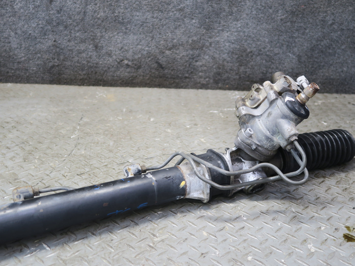 95-97 Toyota Celsior UCF20 RHD Power Steering Rack & Pinion 116K Miles OEM