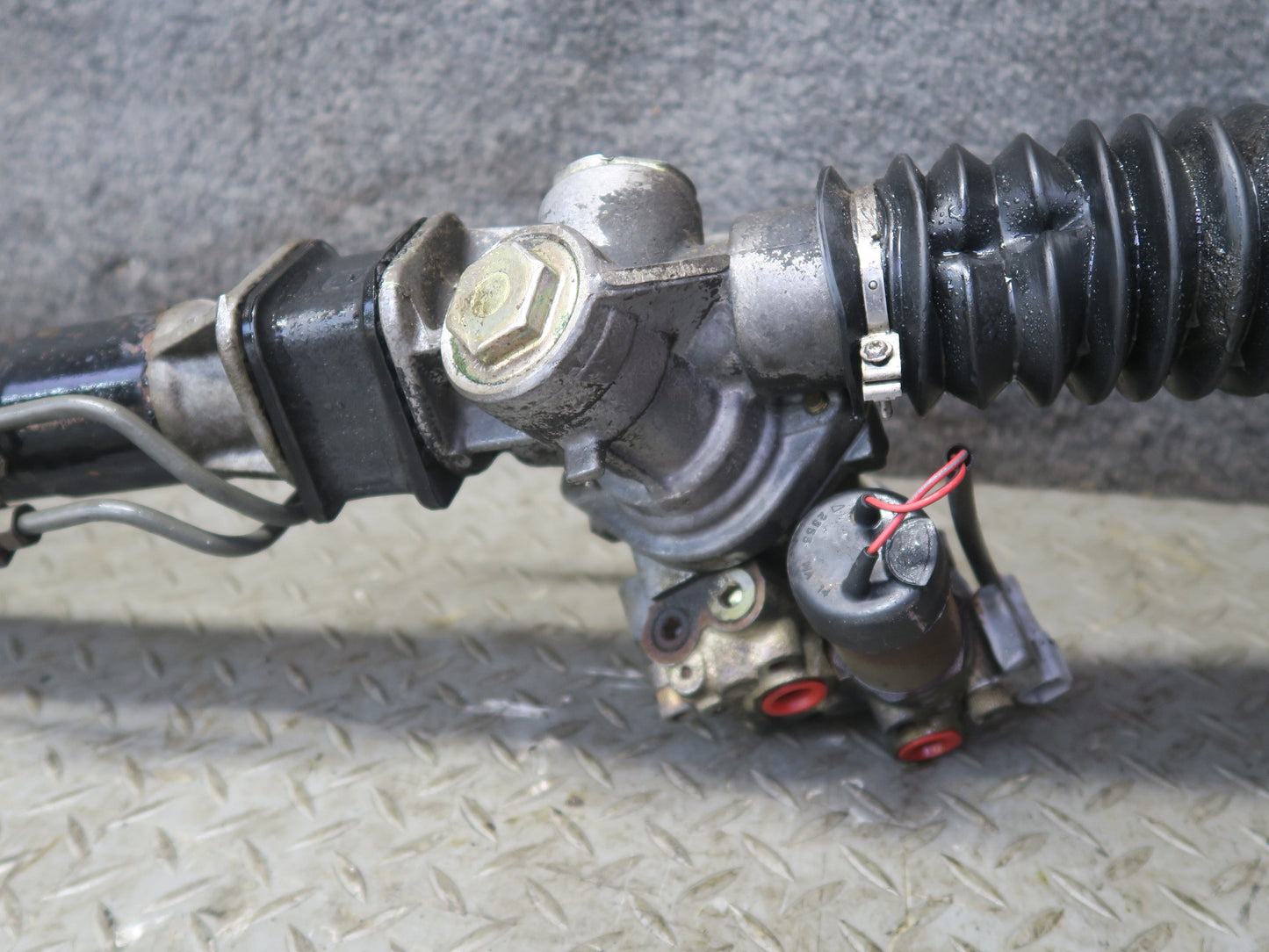 95-97 Toyota Celsior UCF20 RHD Power Steering Rack & Pinion 116K Miles OEM