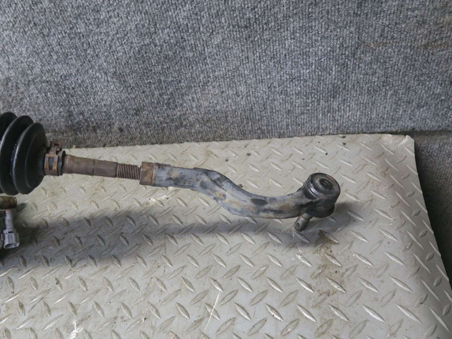 95-97 Toyota Celsior UCF20 RHD Power Steering Rack & Pinion 116K Miles OEM