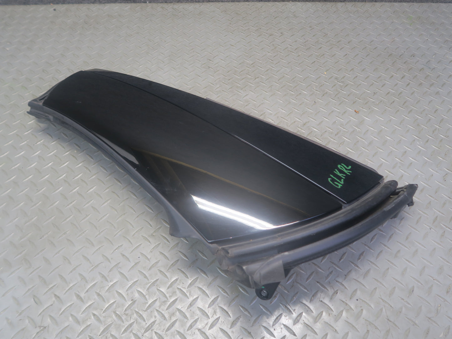 2012-2020 Mercedes R172 SLK SLC Rear Left Side C Pillar Molding Cover Trim