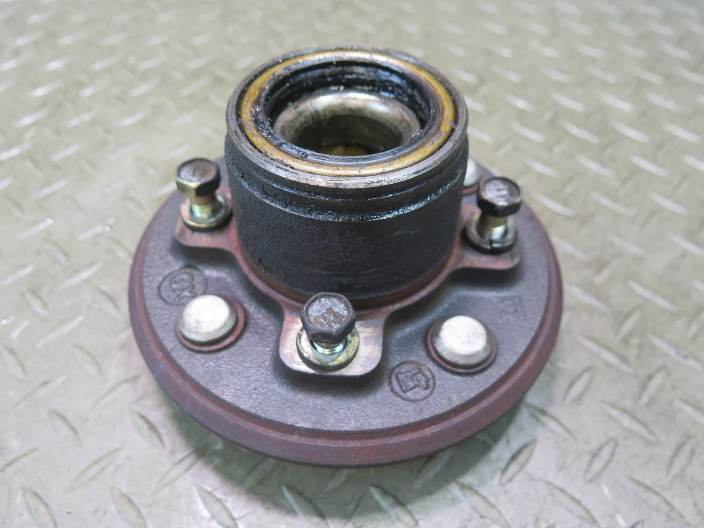 84-88 Toyota Cressida MX73 Front Axle Hub w Hardware Set 45K Miles OEM