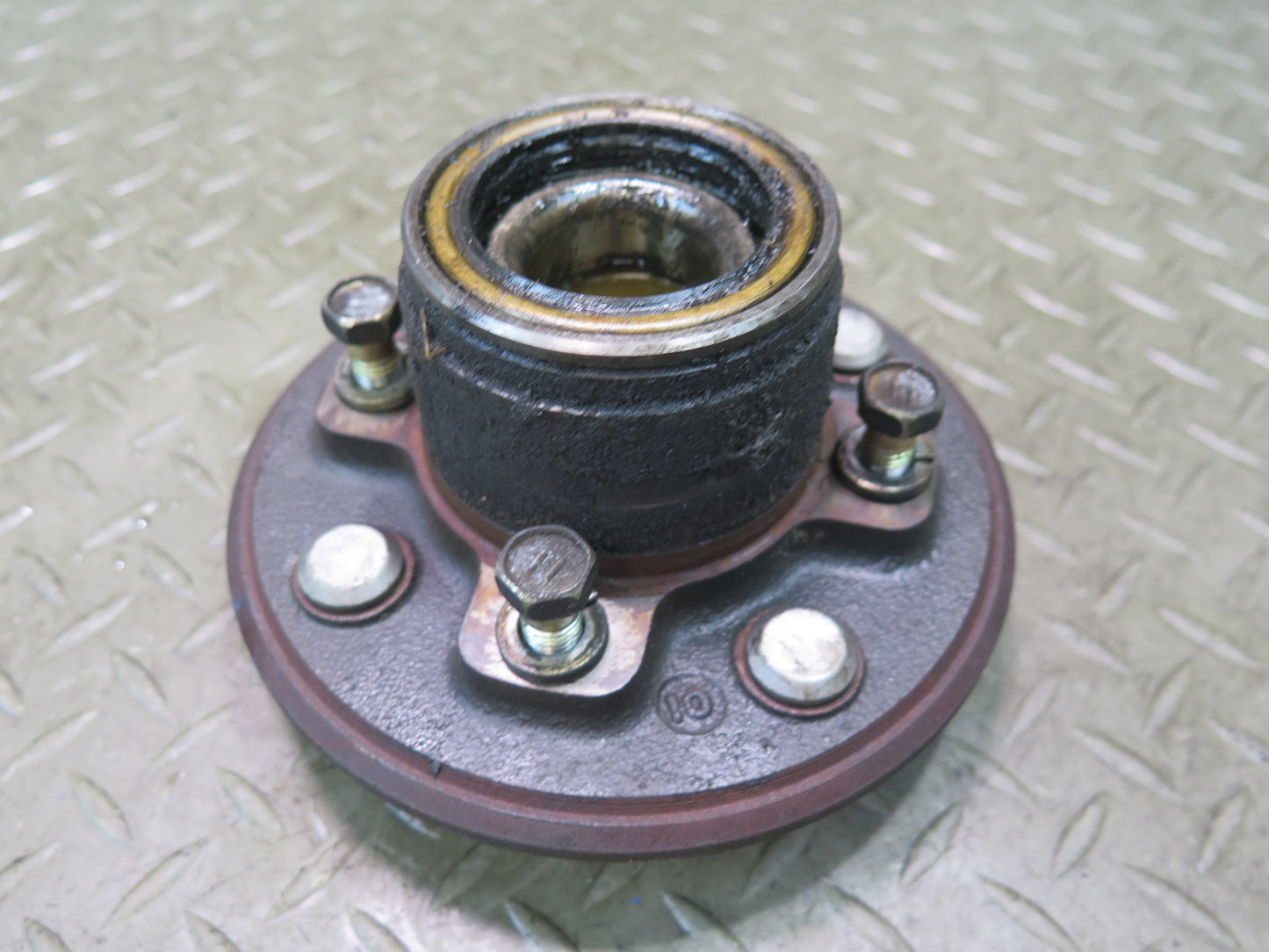 84-88 Toyota Cressida MX73 Front Axle Hub w Hardware Set 45K Miles OEM