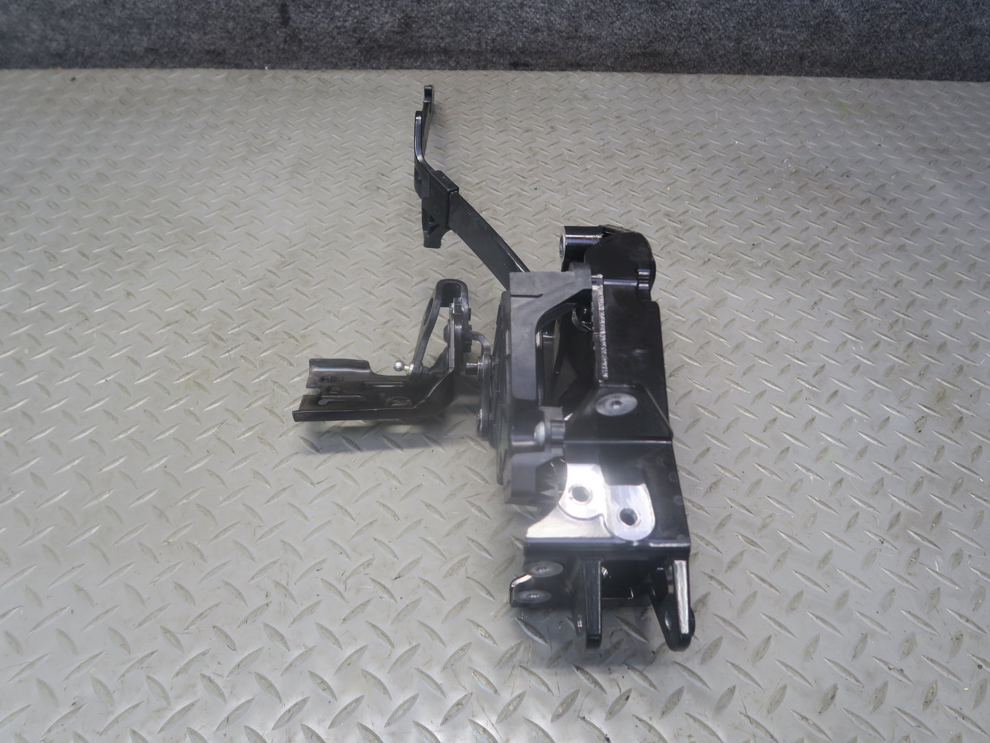 2012-2020 Mercedes R172 SLK SLC Convertible TOP Right Side Hinge Motor Assembly
