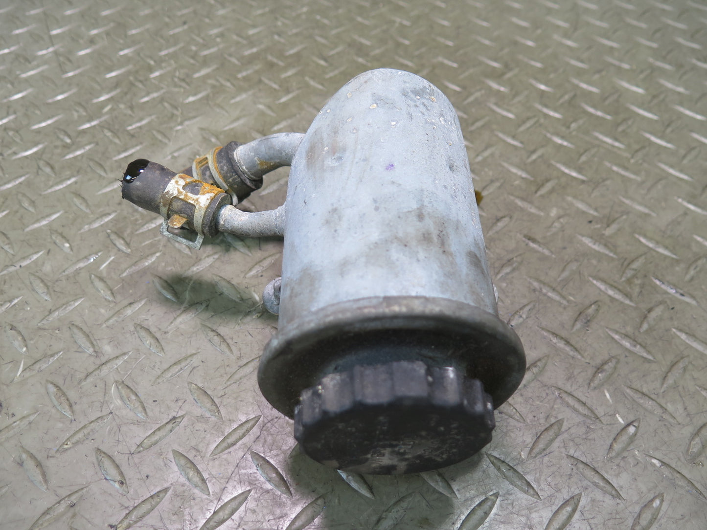 98-00 Lexus UZZ30L SC400 Power Steering Fluid Reservoir Bottle w Cap OEM