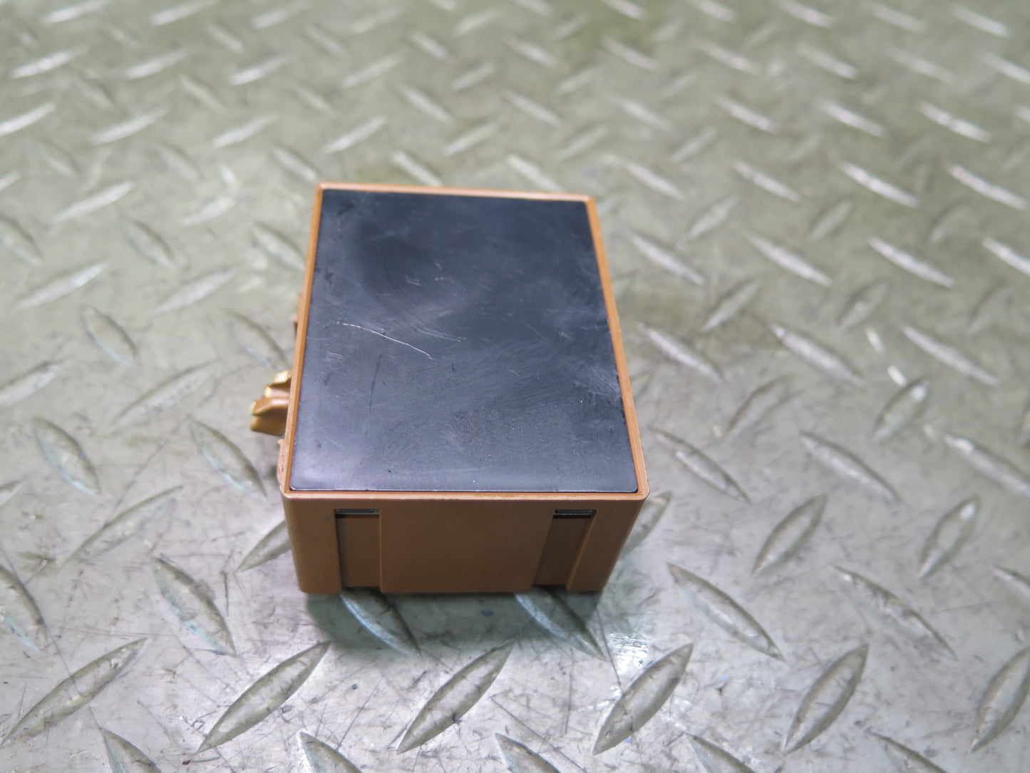 98-00 Lexus UZZ30L SC400 SC300 Lamp Failure Control Module 89373-24150 OEM