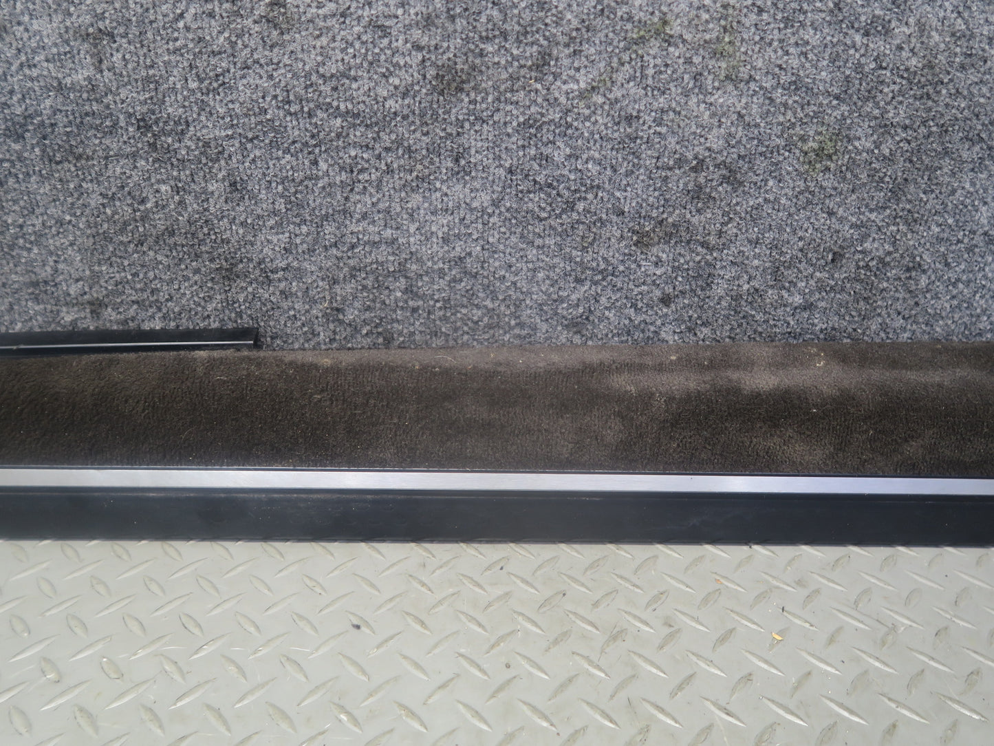 94-02 Mercedes R129 Sl-class Set of 2 Door Scuff Sill Plate Trim Panel OEM