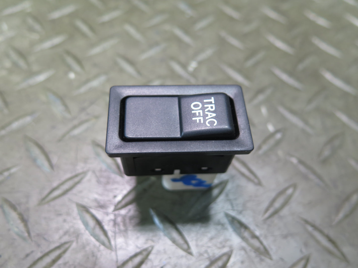 98-00 Lexus UZZ30L SC400 SC300 Traction Control Switch Button OEM
