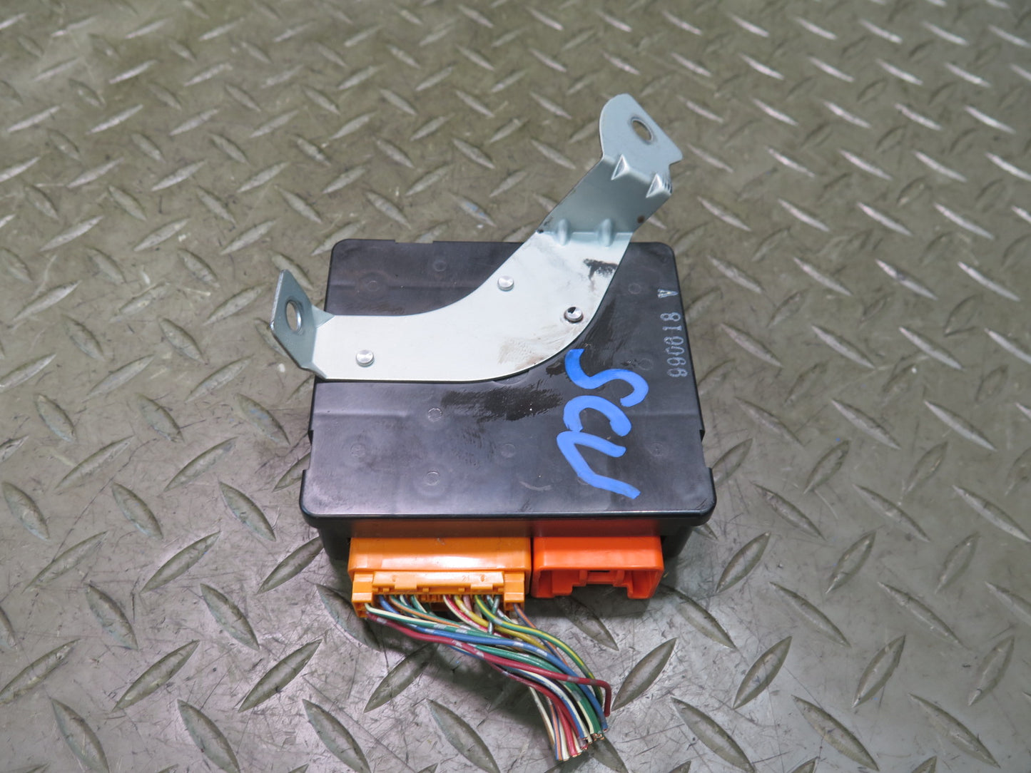 98-00 Lexus JZZ31L SC400 SC300 Anti Theft Warning Locking Control Module OEM