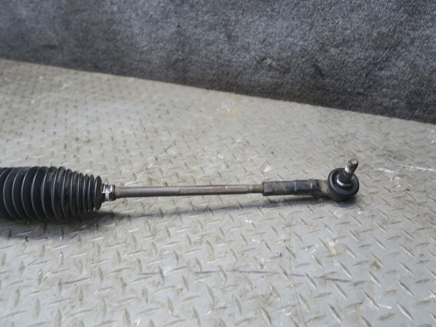 00-05 Toyota MR2 Spyder ZZW30L Power Steering Rack & Pinion OEM
