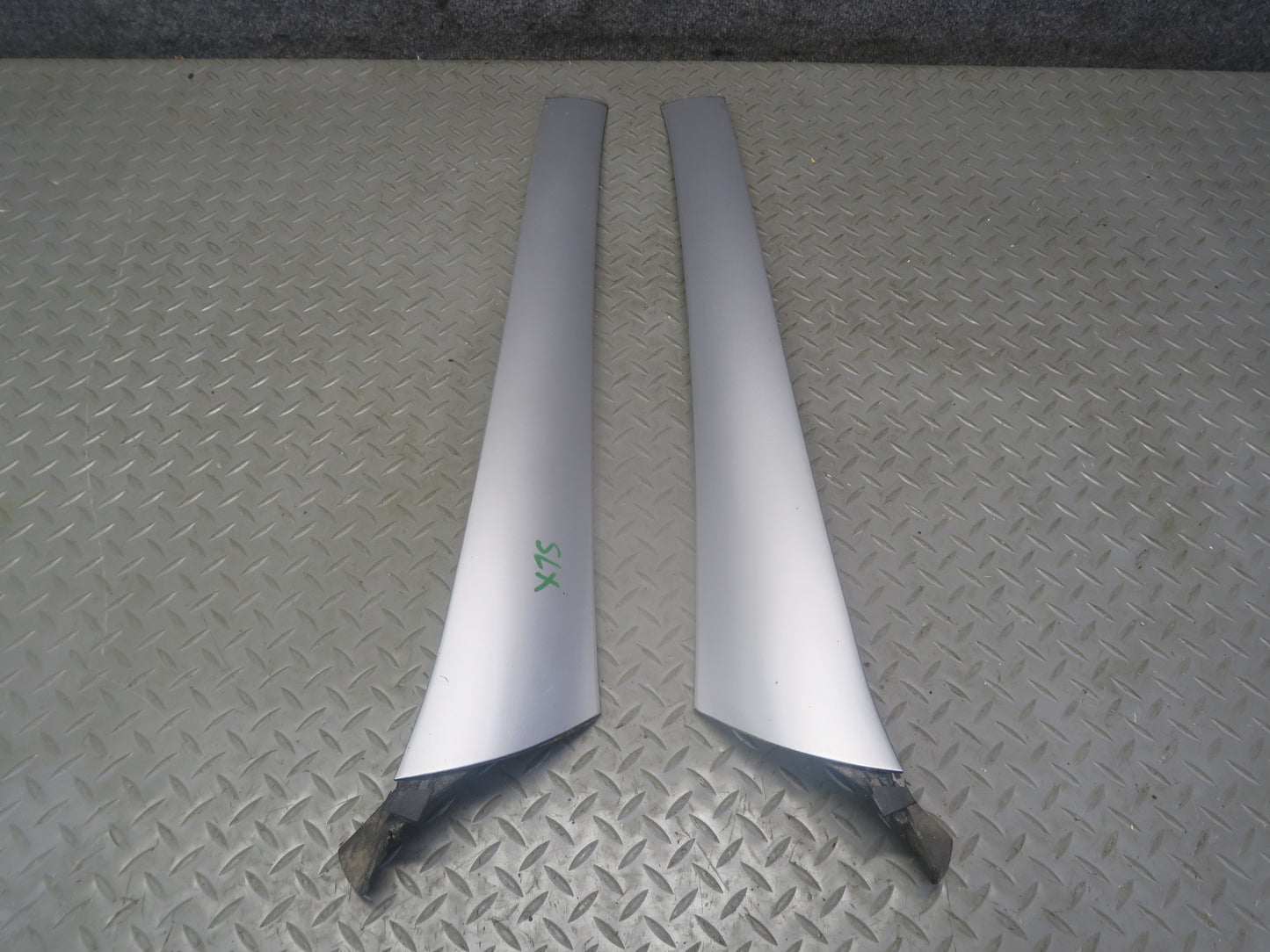 96-02 Mercedes R129 Sl-class Set of 2 Front Exterior Trim Cover Panel OEM