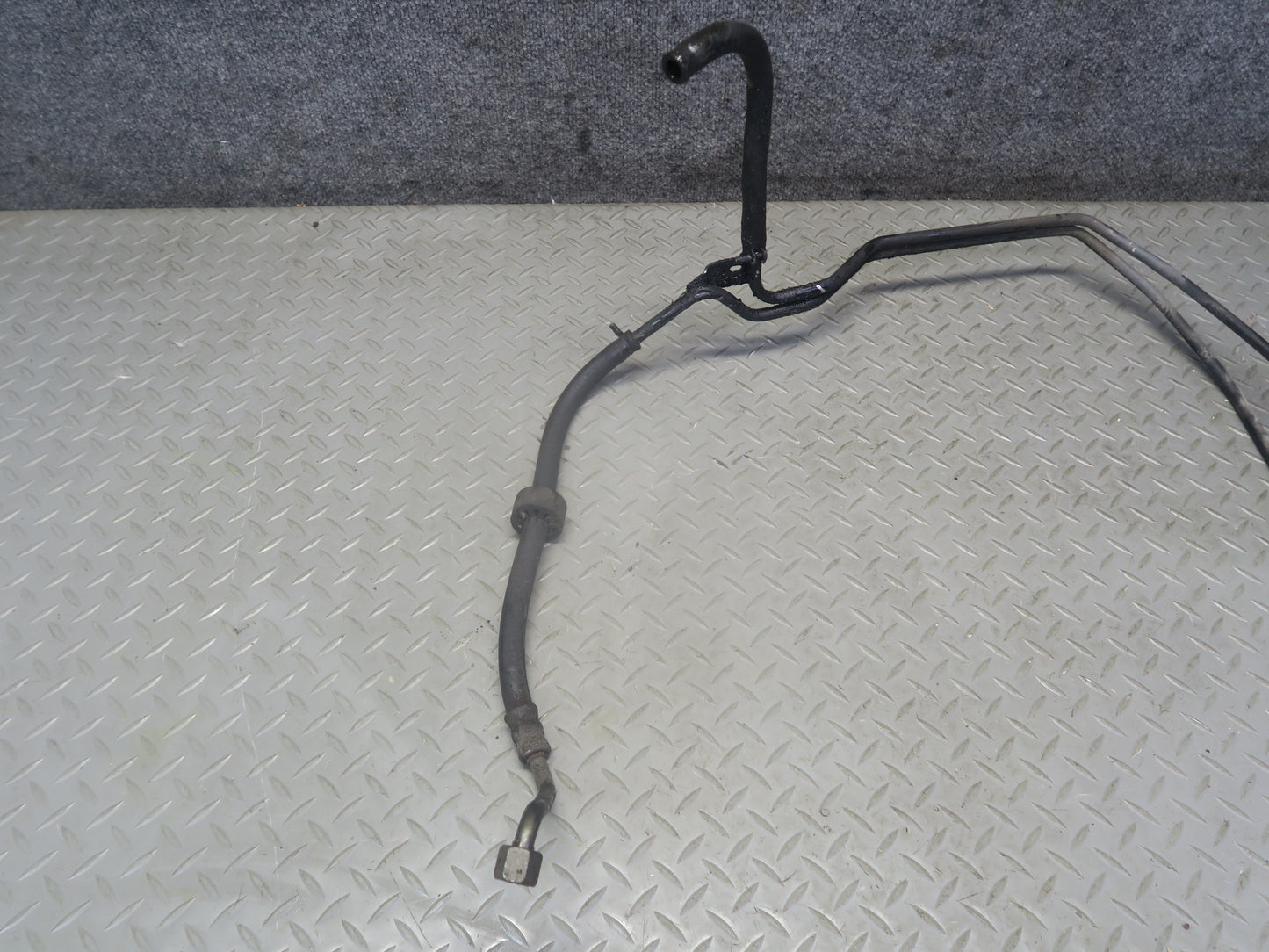 96-02 Mercedes R129 Sl-class Power Steering Oil Cooler Cooling Line OEM