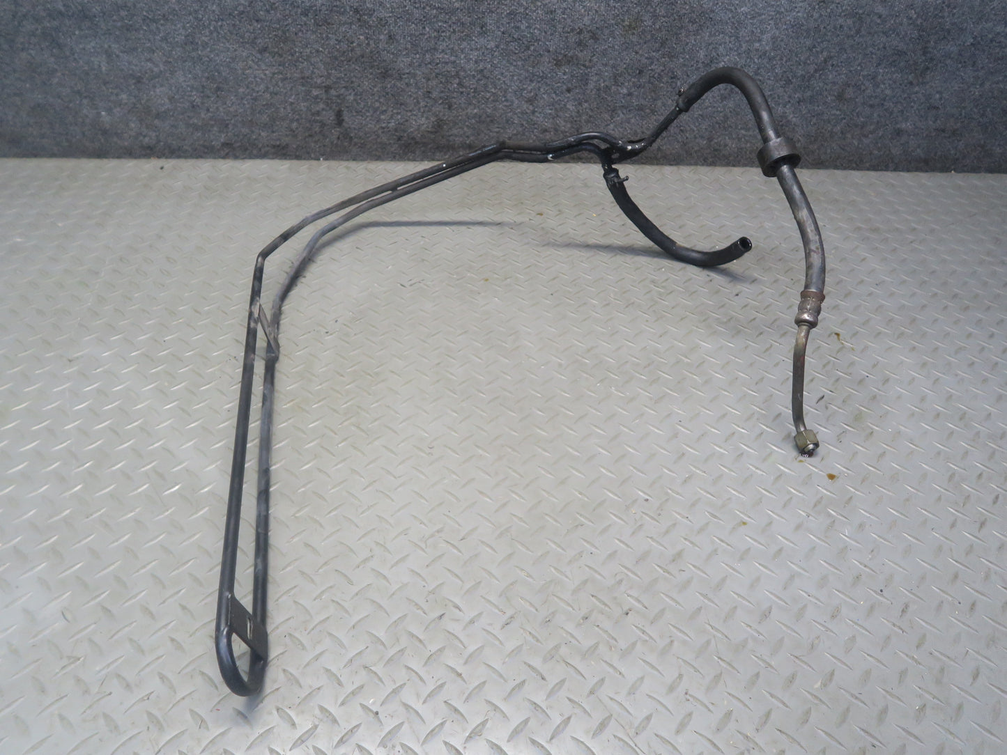 96-02 Mercedes R129 Sl-class Power Steering Oil Cooler Cooling Line OEM