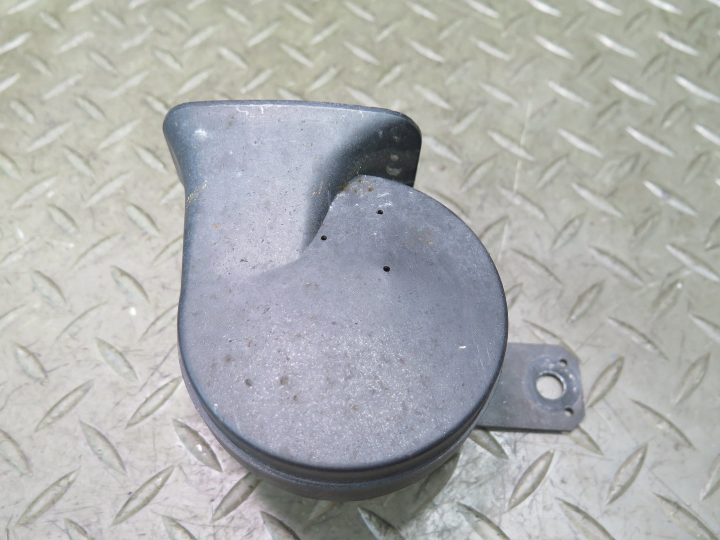 92-00 Lexus UZZ30L SC300 SC400 Set of 2 High & Low Tone Note Horn Signal OEM