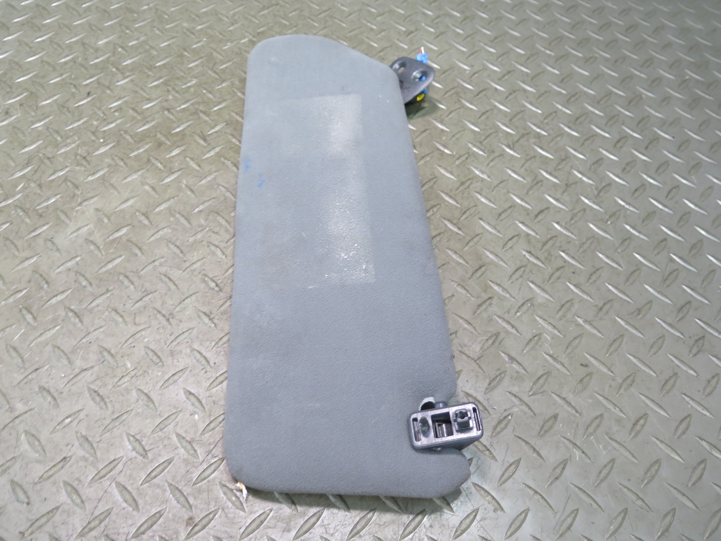 98-00 Lexus UZZ30L SC300 SC400 Set of 2 Front Left Right Sun Visor Gray OEM