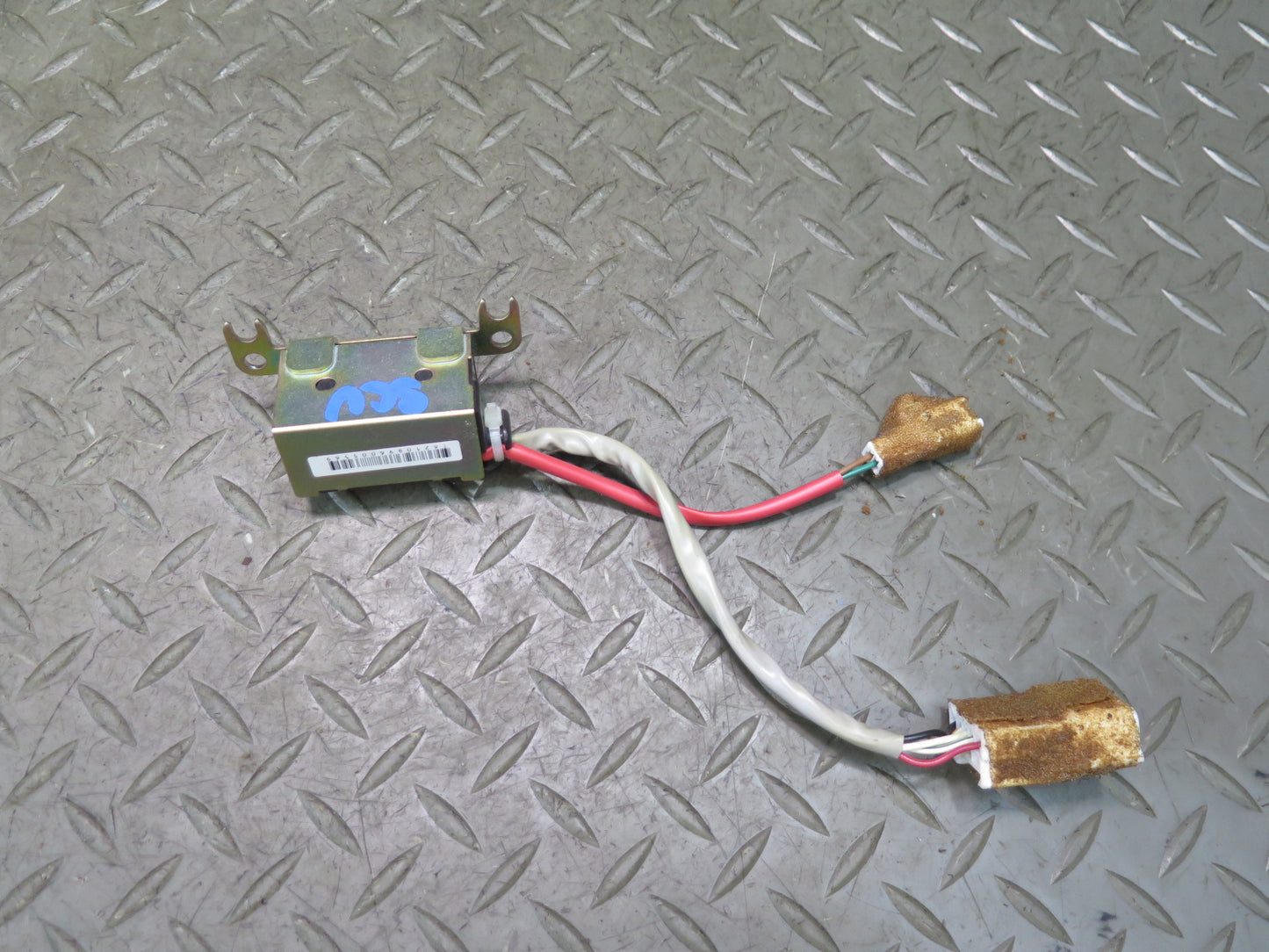 98-00 Lexus UZZ30L SC400 SC300 Transponder KEY Amplifier OEM