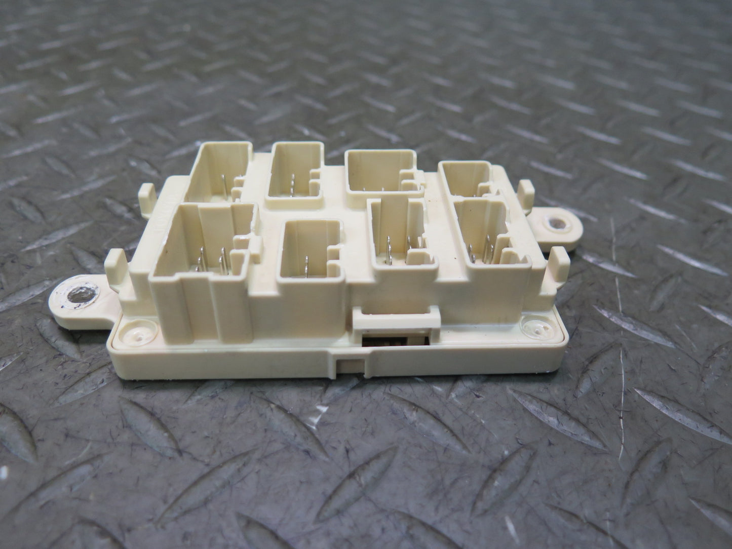 92-00 Lexus UZZ30L SC300 SC400 Interior Cabin Fuse Relay Junction Box OEM