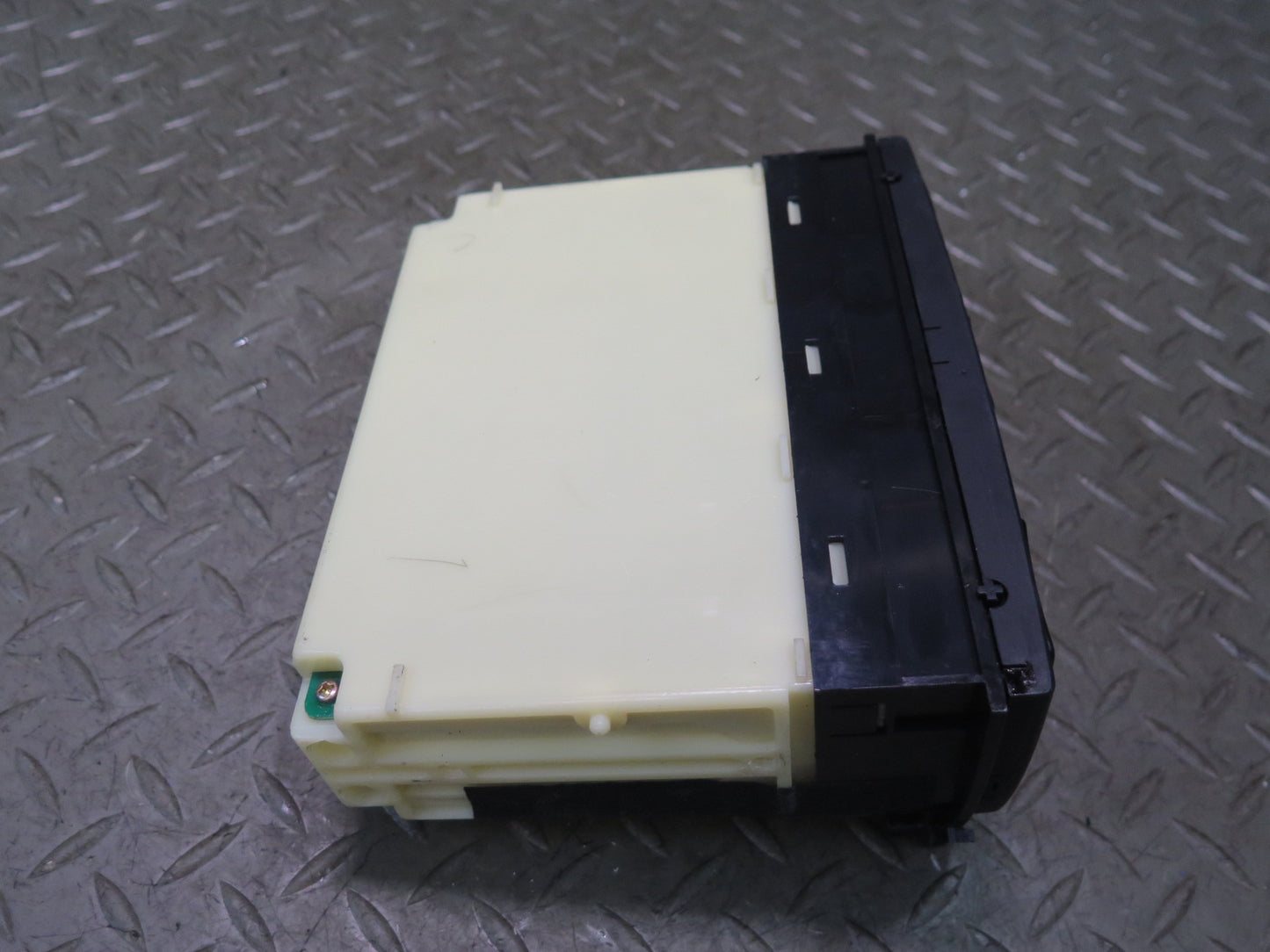 97-00 Lexus UZZ30L SC400 SC300 A/C Heater Climate Control Switch Panel OEM