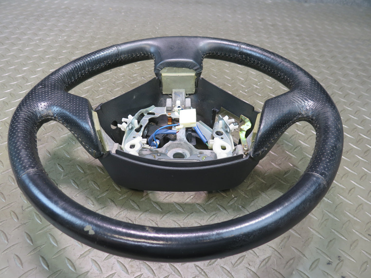99-00 Lexus UZZ30L SC400 SC300 Leather Steering w Cruise Switch Black OEM