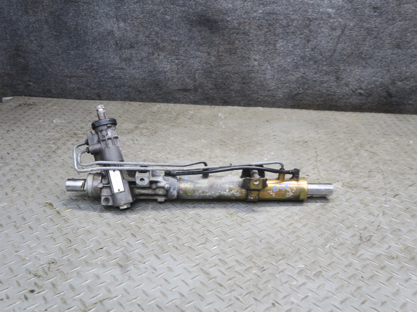 96-02 BMW E36/7 Z3 Hydraulic Power Steering Gear Rack & Pinion 1092031 OEM