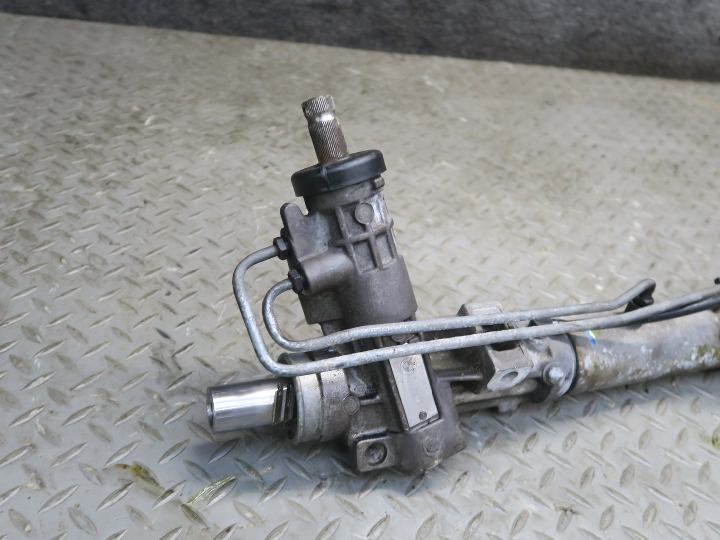96-02 BMW E36/7 Z3 Hydraulic Power Steering Gear Rack & Pinion 1092031 OEM
