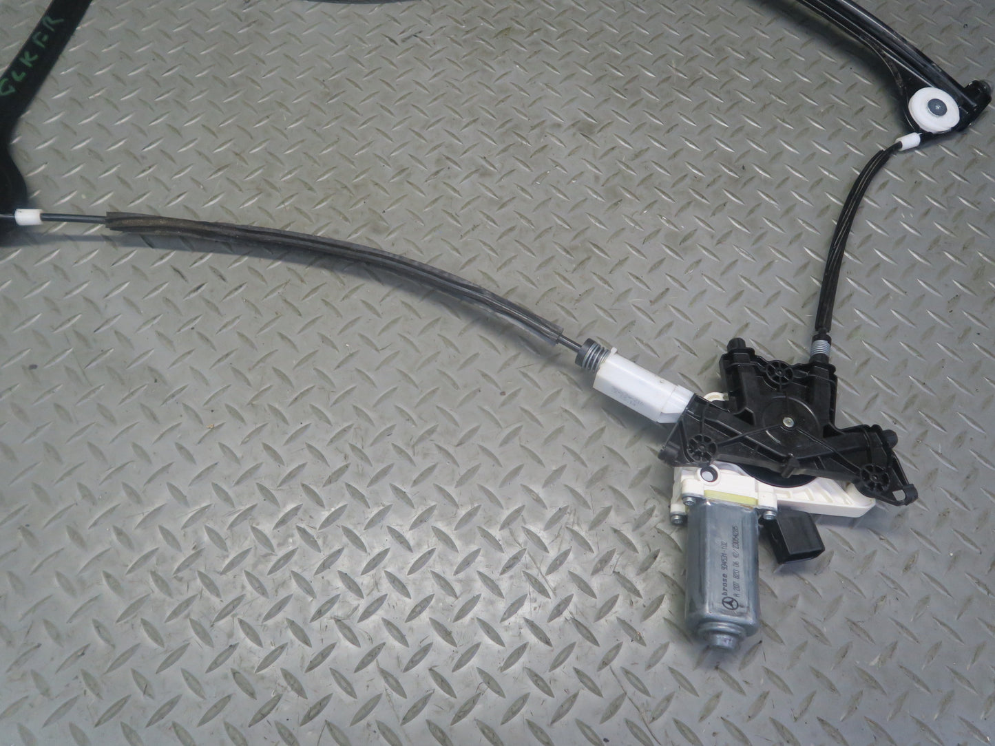 2012-2020 Mercedes R172 SLK SLC Right Pass Side Window Regulator W/ Motor