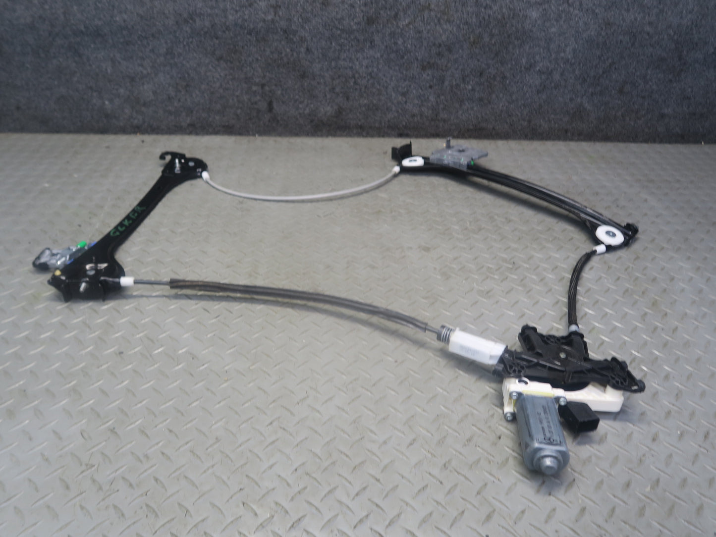 2012-2020 Mercedes R172 SLK SLC Right Pass Side Window Regulator W/ Motor