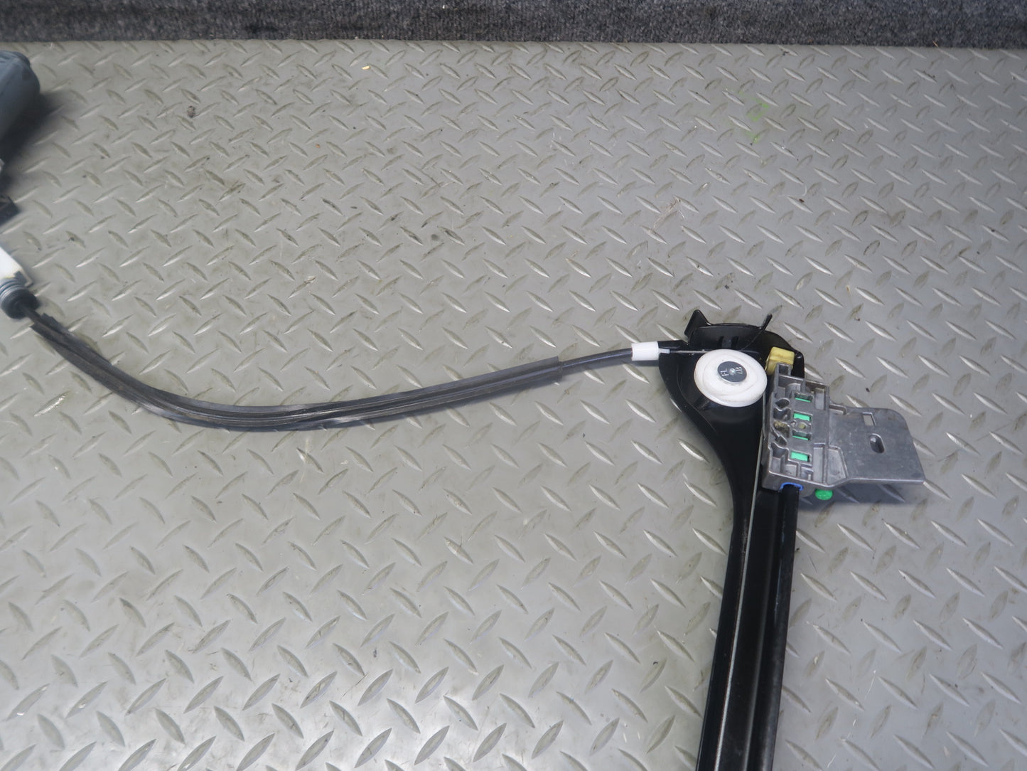 2012-2020 Mercedes R172 SLK SLC Left Driver Side Window Regulator W/ Motor