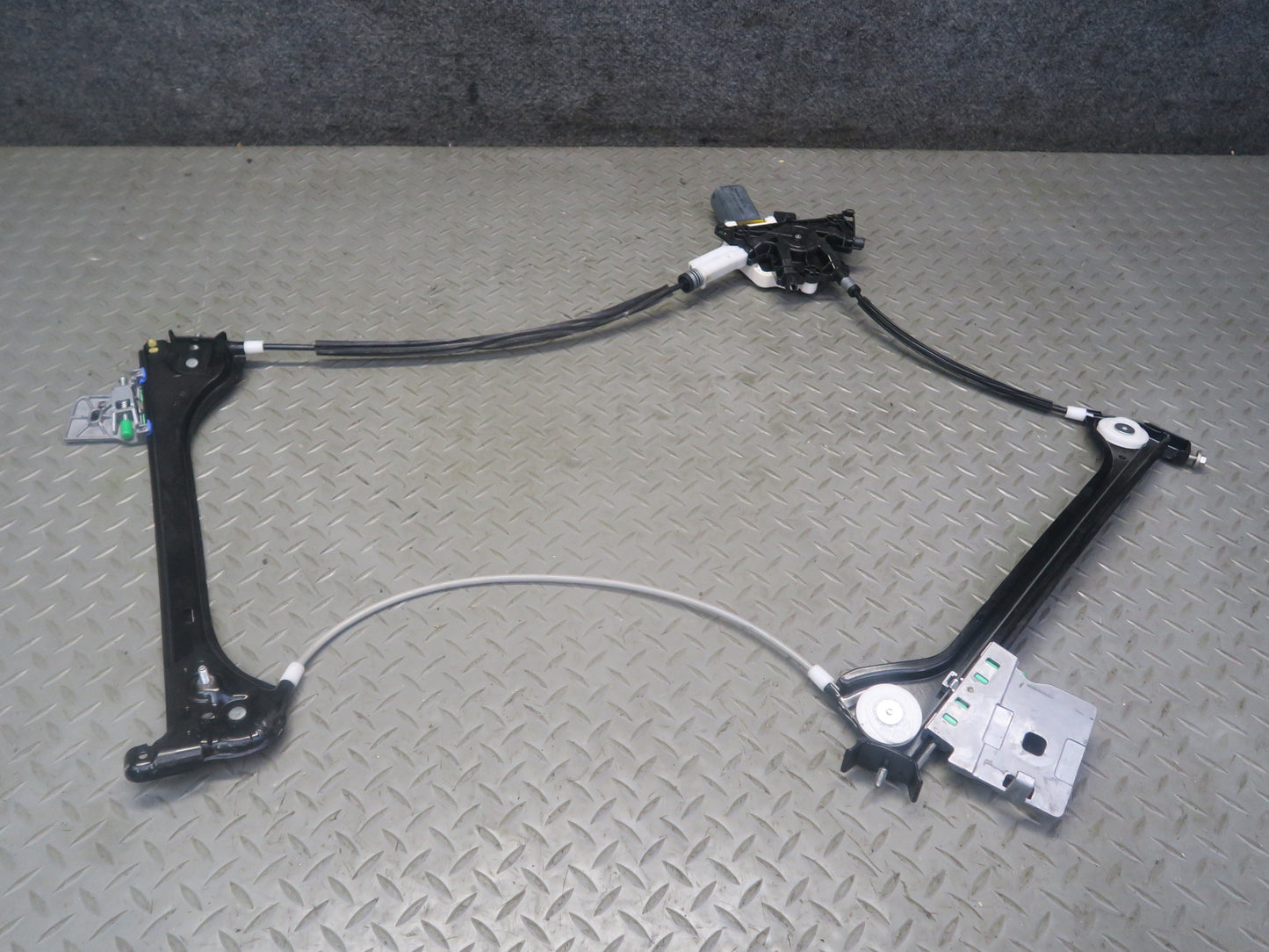 2012-2020 Mercedes R172 SLK SLC Left Driver Side Window Regulator W/ Motor