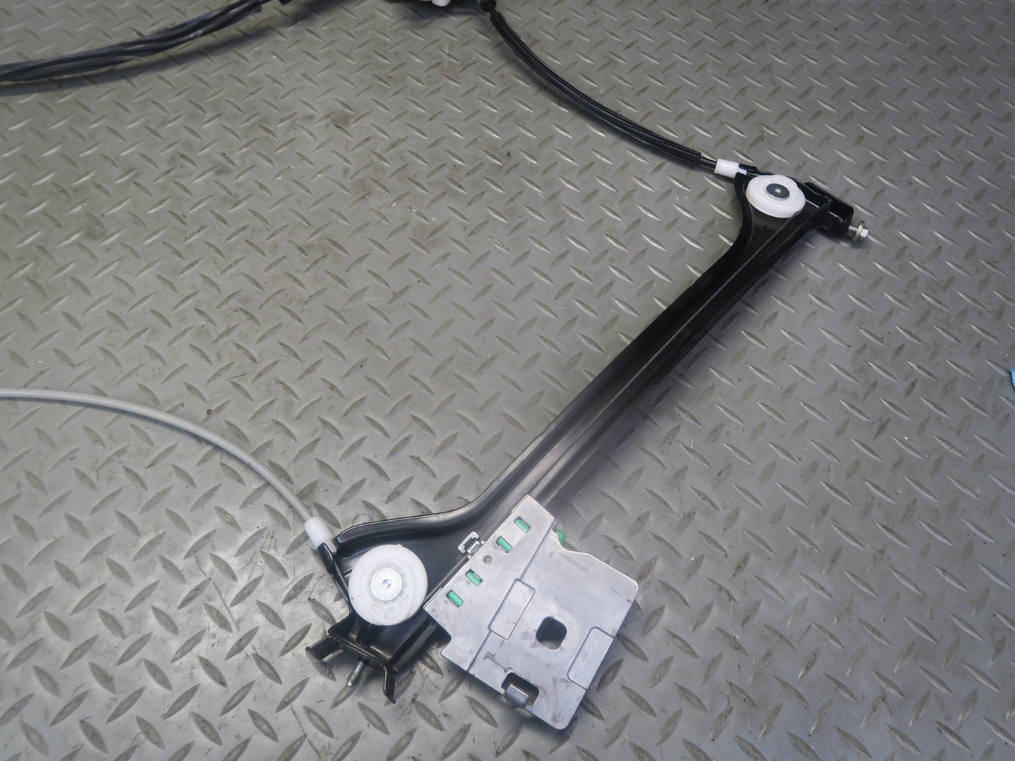 2012-2020 Mercedes R172 SLK SLC Left Driver Side Window Regulator W/ Motor