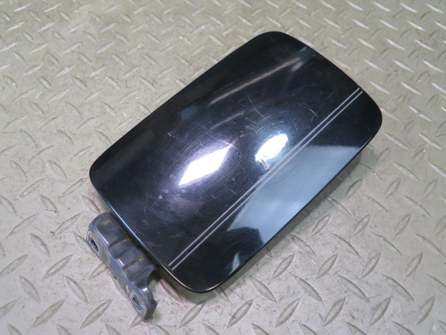 92-00 Lexus UZZ30L SC400 SC300 Fuel Door Lid Cover Black Onyx OEM